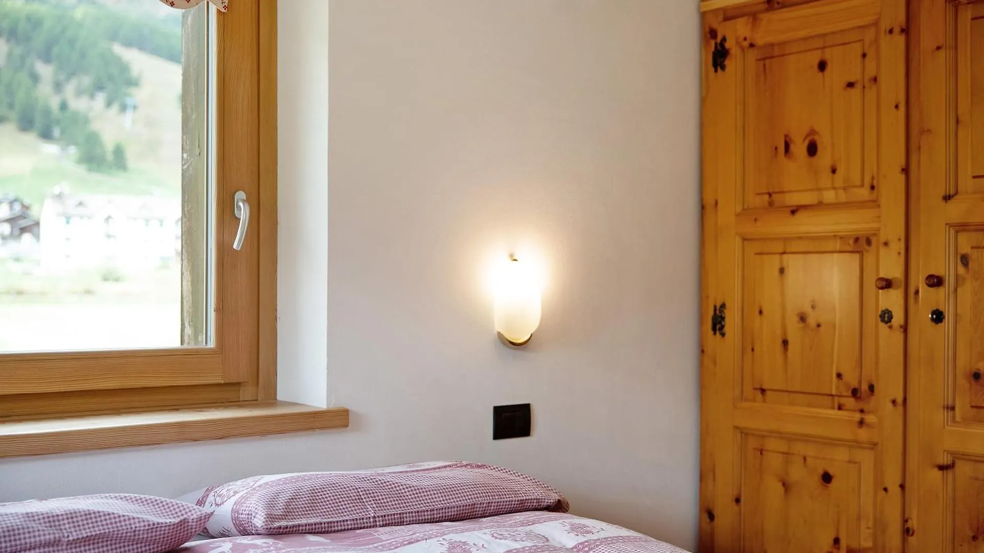 Appartamento Pizalegn Bait Da Rez Livigno İtalya